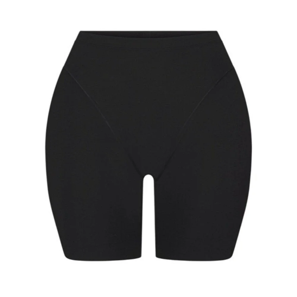 Skims Butt and Hip Enhancing‎ Mid Thigh Short Onyx Black BO-SHO-9672W Small